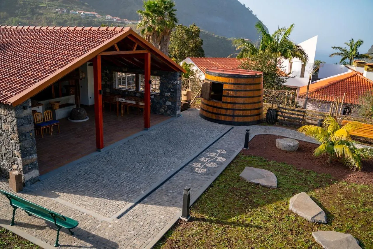 Quinta Vale Vitis Vila São Vicente Alojamento de Turismo Rural
